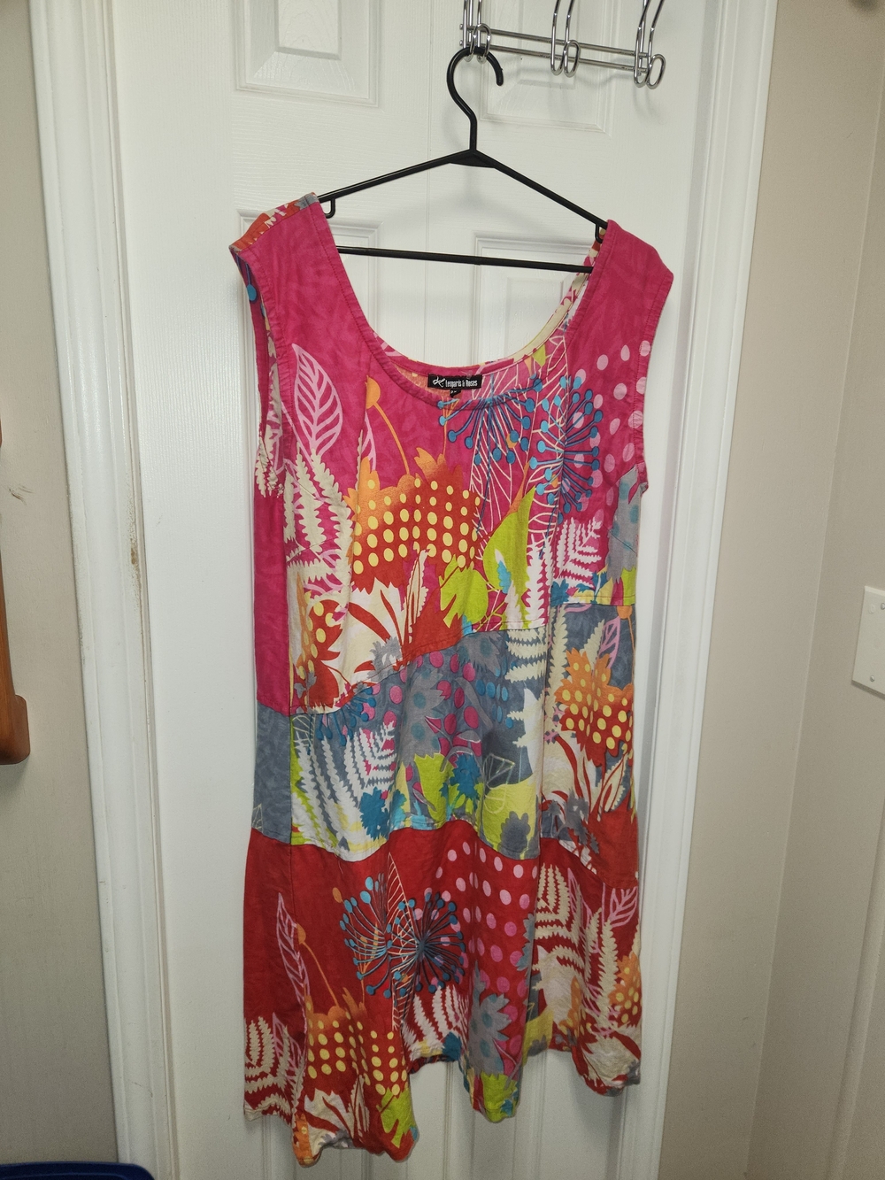 🍉Leopards & Roses Abstract Dress - Picture 2 of 6